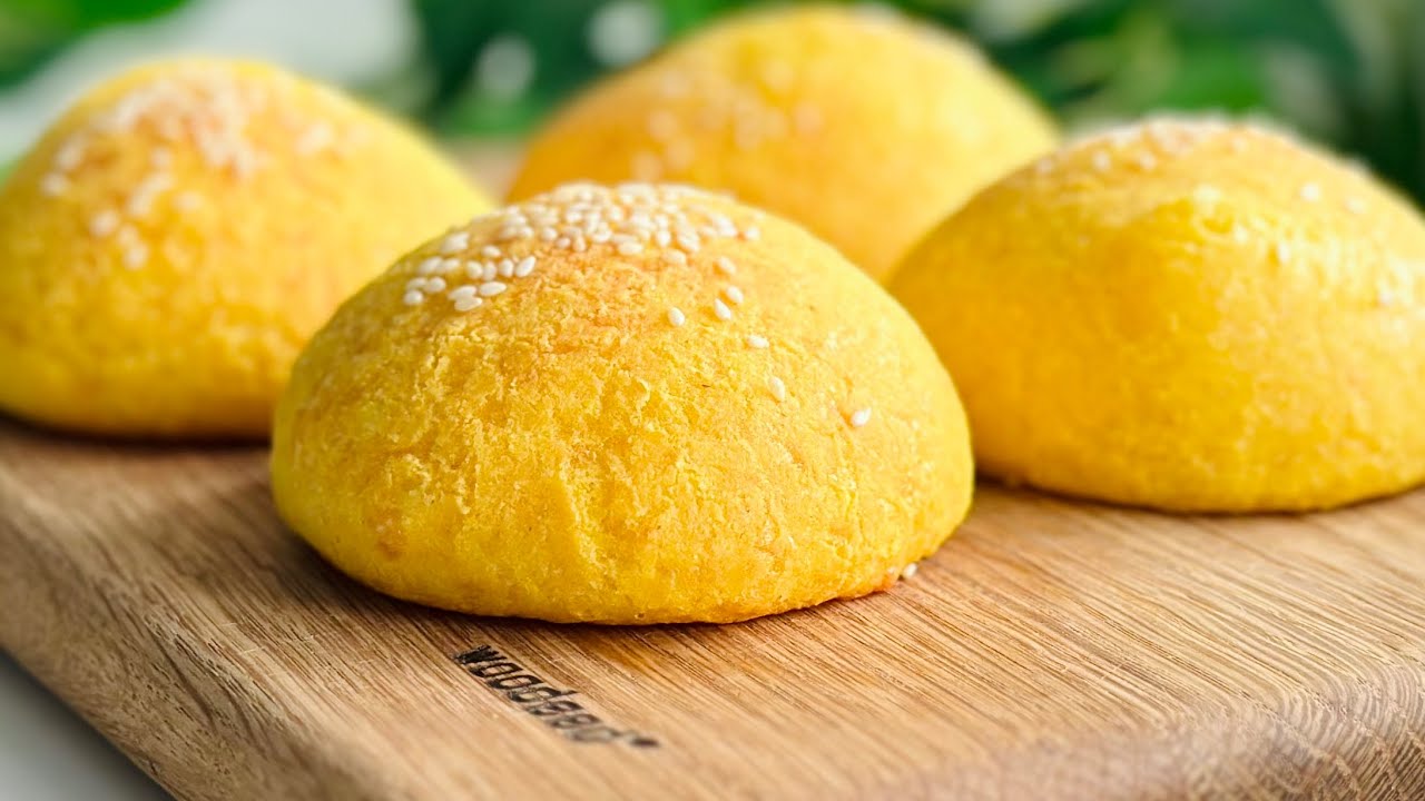 Кукурузные булочки. Рецепт бездрожжевых булочек из творога и кукурузной муки.