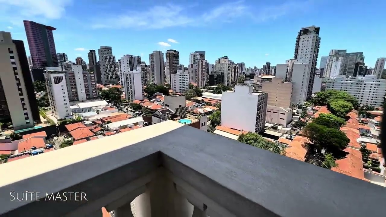 Apartamento à venda em Pinheiros, 1 por andar, 246m2, na rua Costa Carvalho