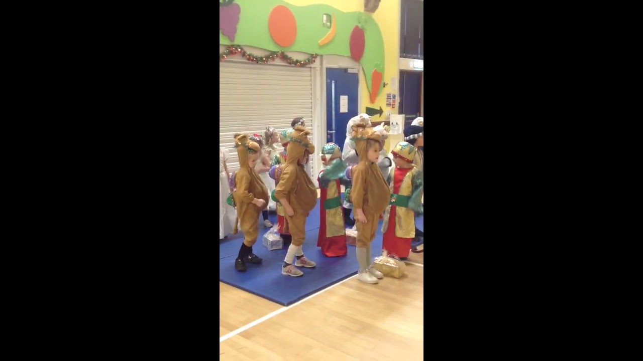 Hunslet Carr Primary's Year 1 children singing their Nativity