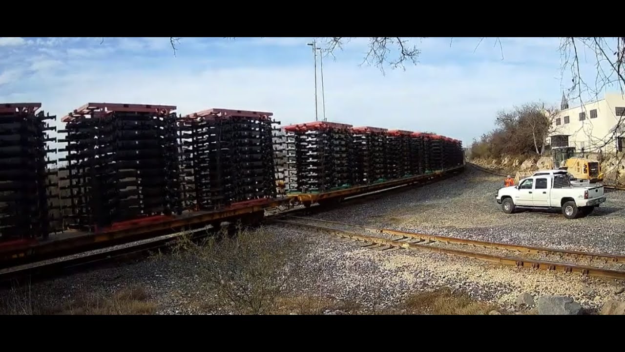 Northbound UP Manifest Train - New Braunfels, TX