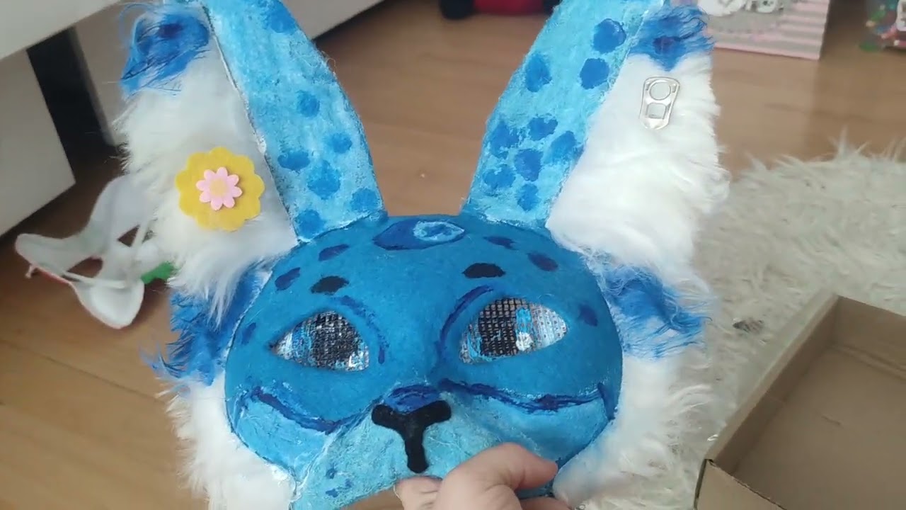 Unboxing therian mask #therian #quadrobics 