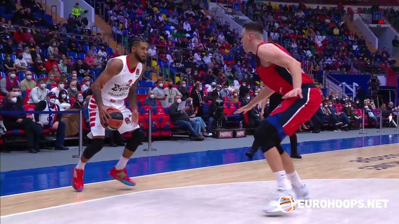 Tyler Dorsey (32 points) - CSKA Moscow-Olympiacos Piraeus 88-82