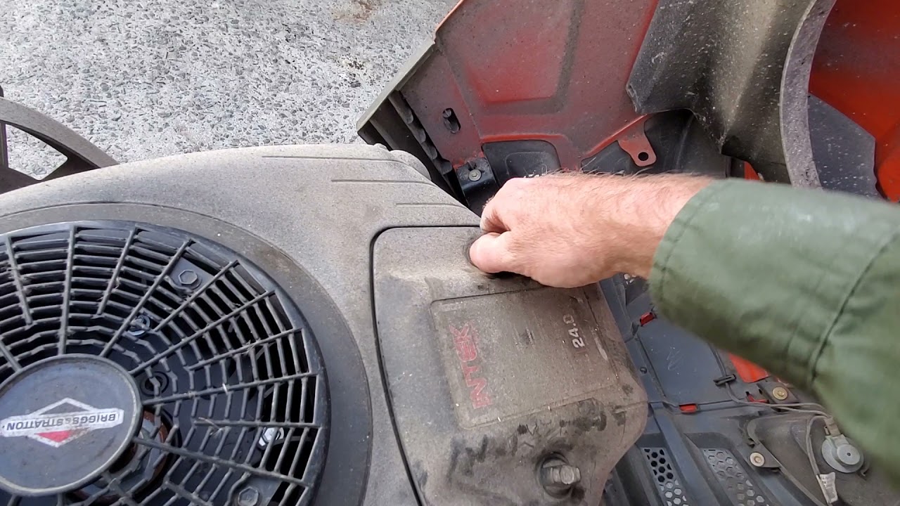 Husqvarna YTH 24v48 oil change