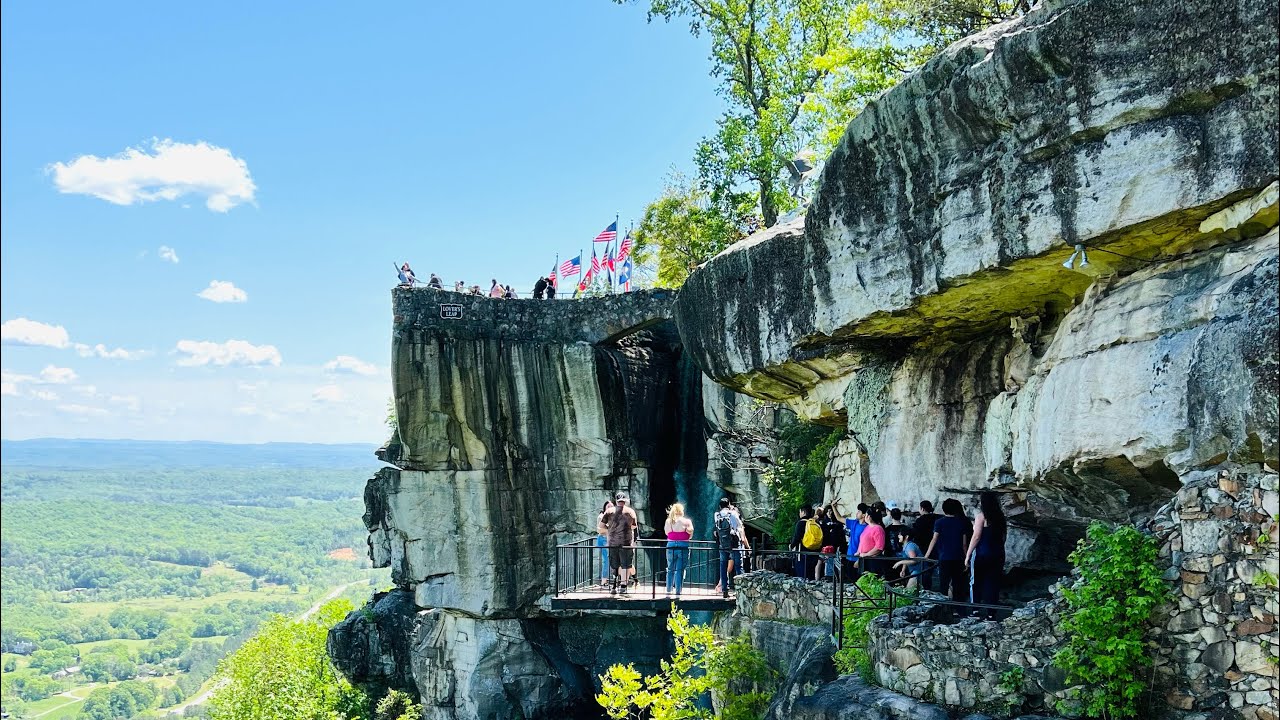 Rock City Garden in Lookout Mountain, Georgia #travel
