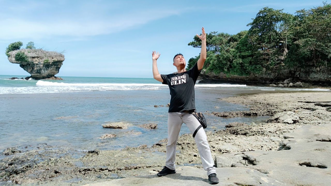 Wisata Pantai Madasari , Masawah Kec. Cimerak Kab. Pangandaran Jawa Barat Indonesia