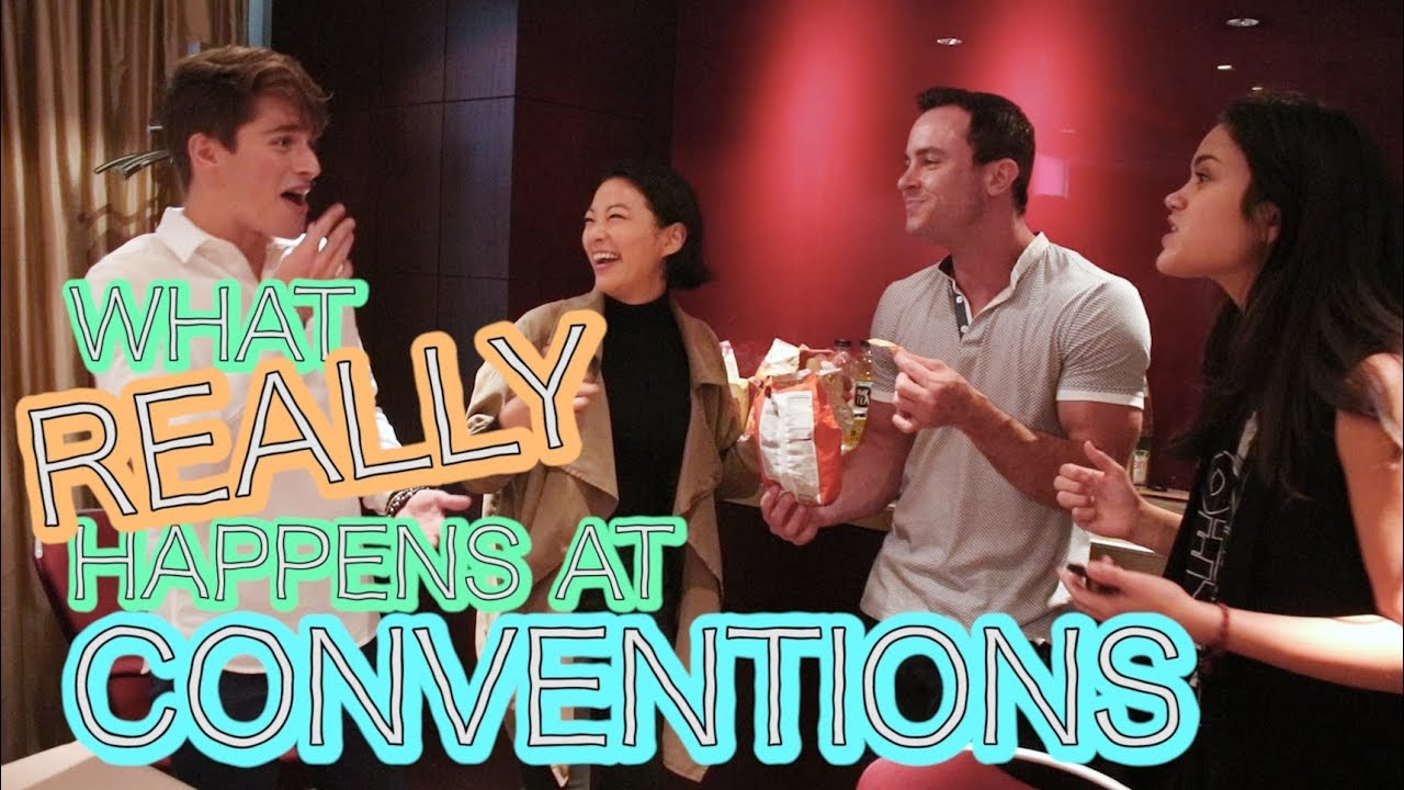 What REALLY Happens at Conventions (Wolfies in Paris Day 2)