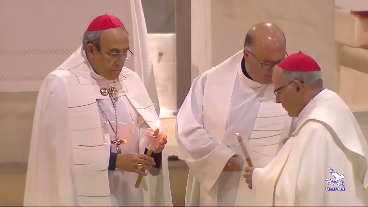 Lumen Christi! Amen! Aleluia! - Santu&aacute;rio de F&aacute;tima