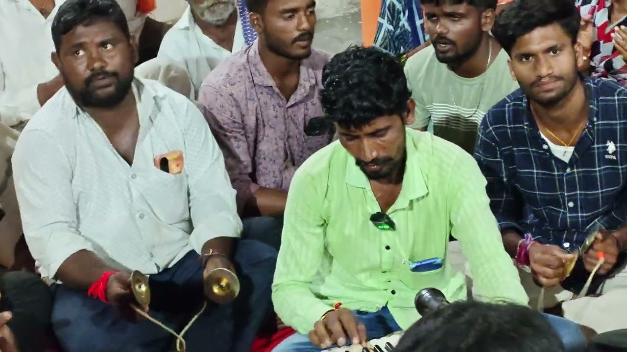 ಜೀವಕ್ಕ ಹೇಳತದ ದೇಹ ಬಿಟ್ಟು ಹೋಗಬೇಡ ಮಾರಾಯ ಮಾತು ಕೇಳರಿ ಬಲು ಮಾಯಾ ಕನ್ನಡ ಬಜನ ಪದಗಳು | Kannada bhajane song's | 