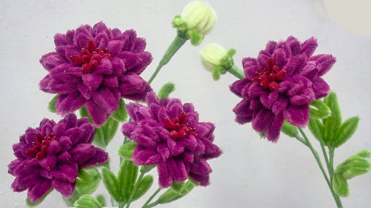 🌺 How to make Beautiful Flower with pipe cleaners | Pipe Cleaner Craft | Dahlia Pipe Cleaner Flower