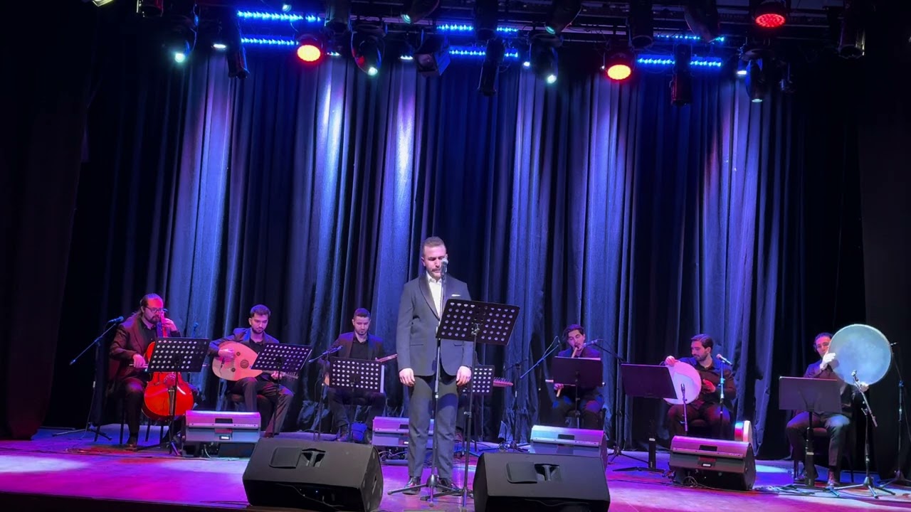 Haktır Allahım Muhammed Mâhım / Münir Baba