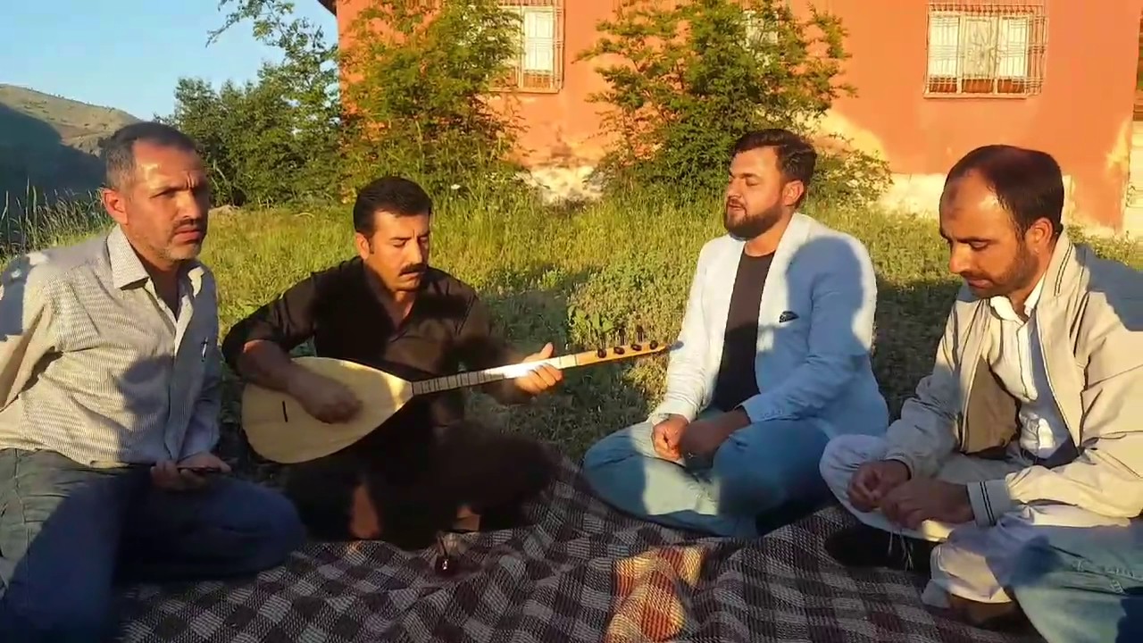 Mustafa Altuntop - Ey bırayeme Muhammed Şirin (Şehid 9)