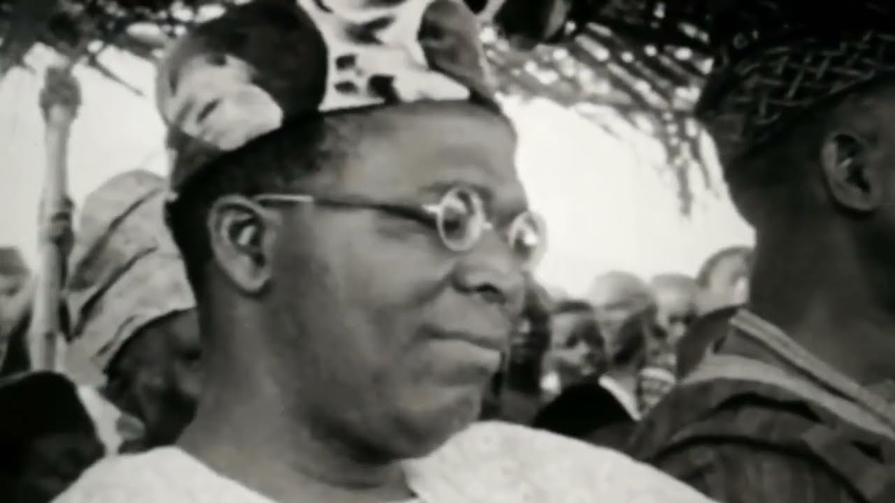 Chief Obafemi Awolowo campaigning in Ibadan, 1959