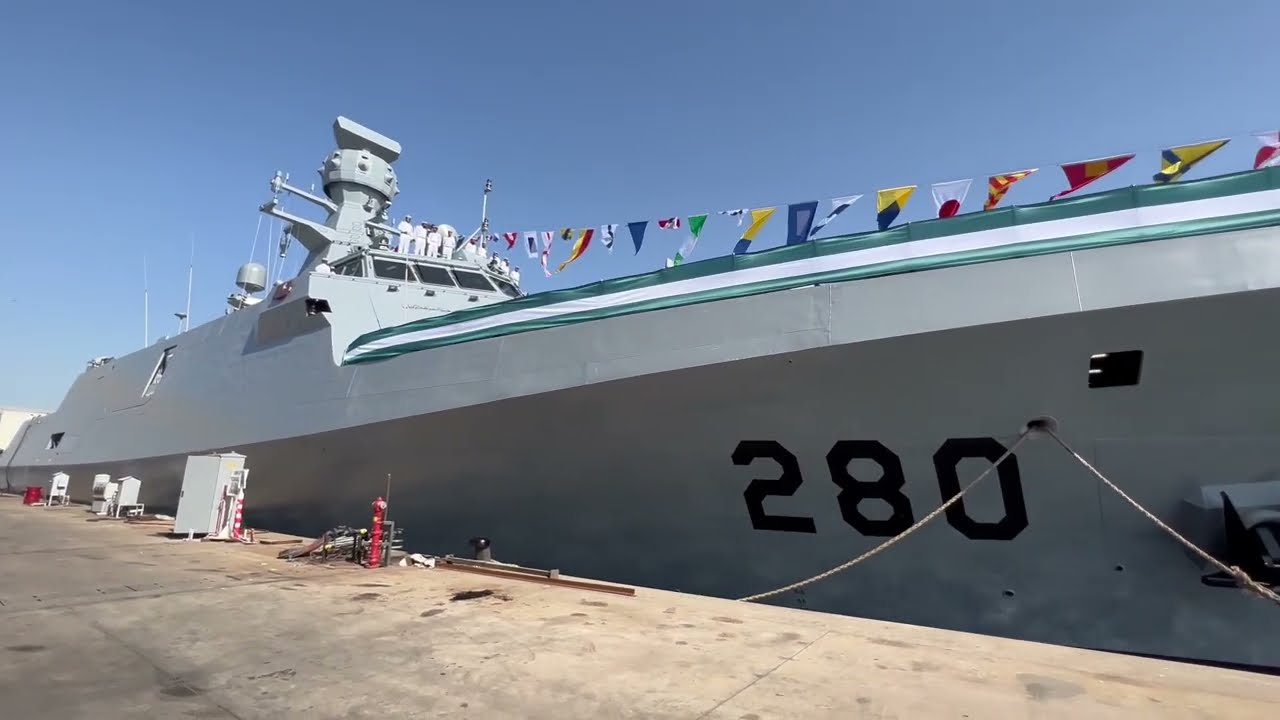 PNS BABUR Pakistan Donanması'na teslim edildi