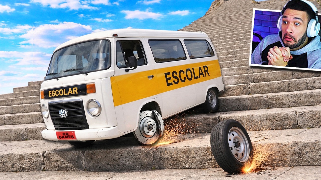 KOMBI ESCOLAR a 301 Km/h na LADEIRA de DEGRAUS do BeamNG.drive MP
