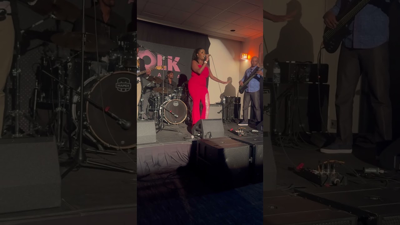 Jessie Simmons LIVE: Fly Away (Folk Music Ontario 2025)