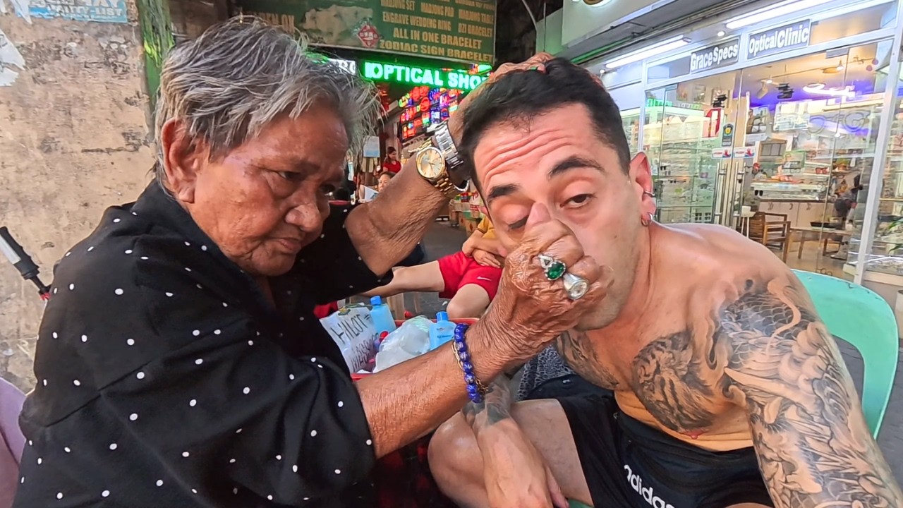 80 Yr Old Street Healer Enjoys Giving Punishing Massage