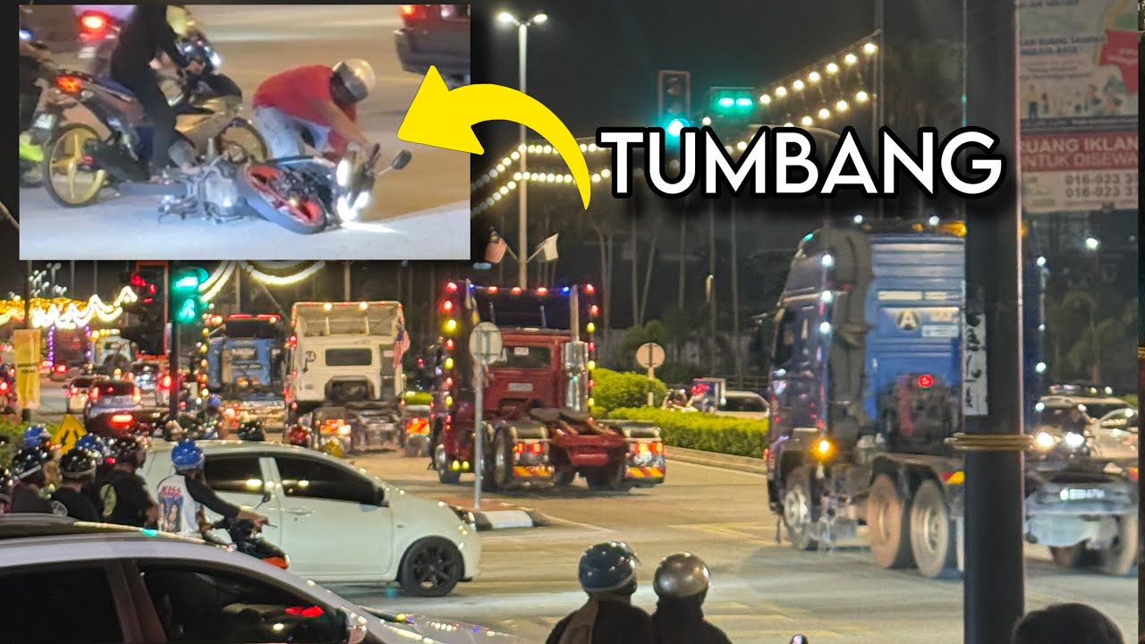 Betul meriah AMBANG MERDEKA KUANTAN, sampai jatuh moto, banyak lori belanja horn lagu!