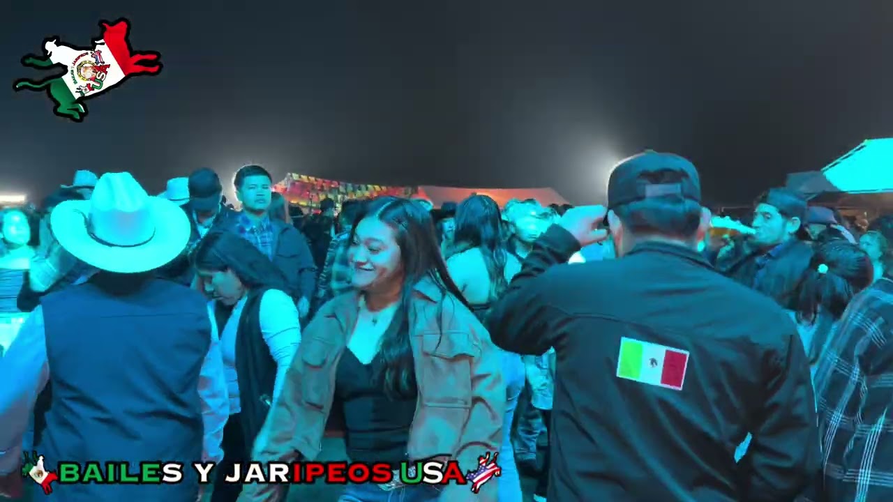 Selebrando ala virgen de la candelaria en Selma ca con los amigos de Gerrero 