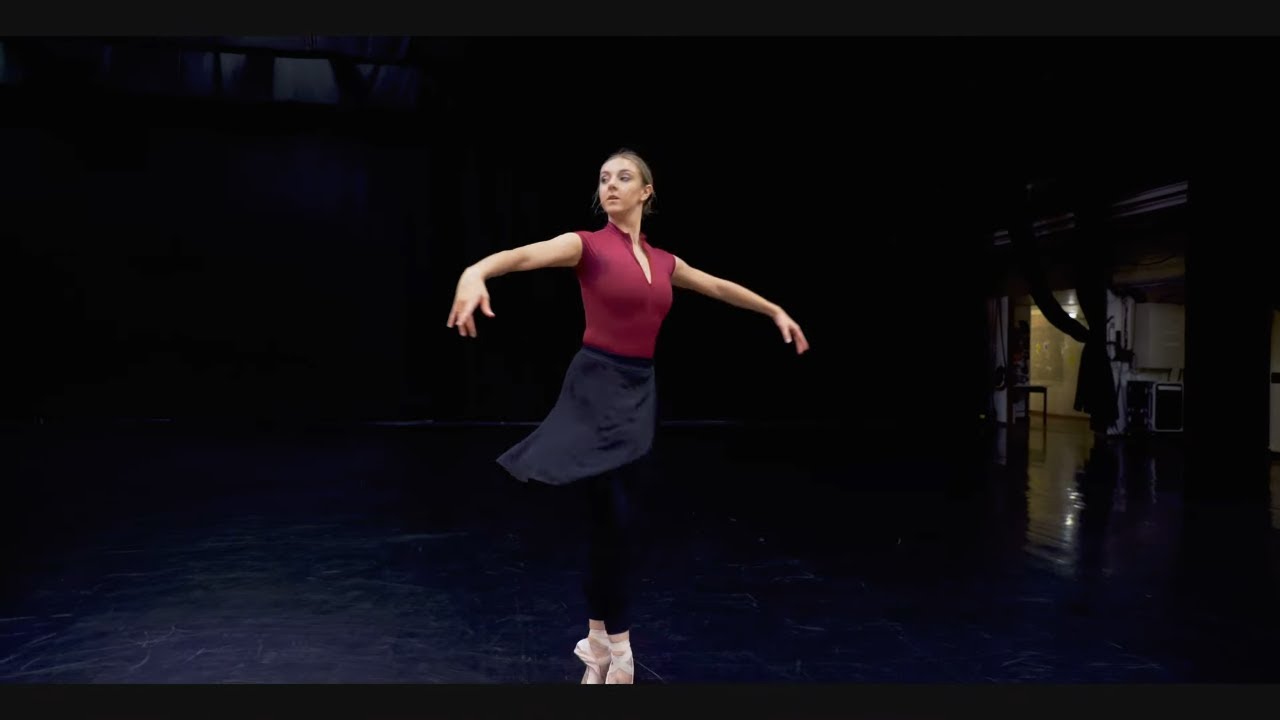 René Aubry - La grande cascade -ft. Charlotte ( Dance Video )