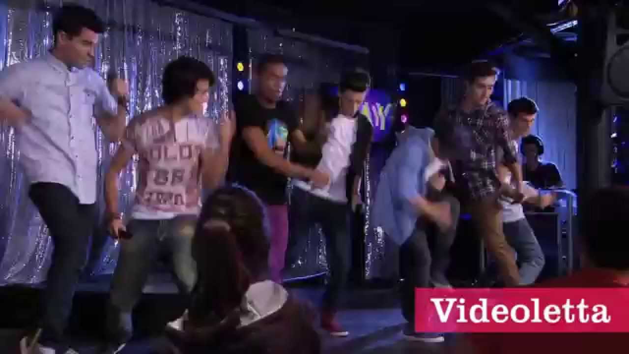 Violetta 2 English - Guys singing 