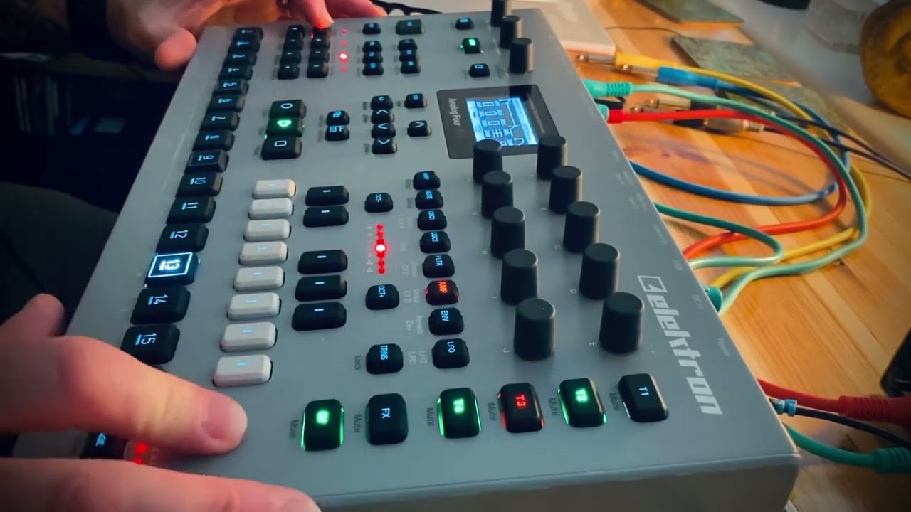 Elektron Analog Four mkii/2 IDM/GLITCH