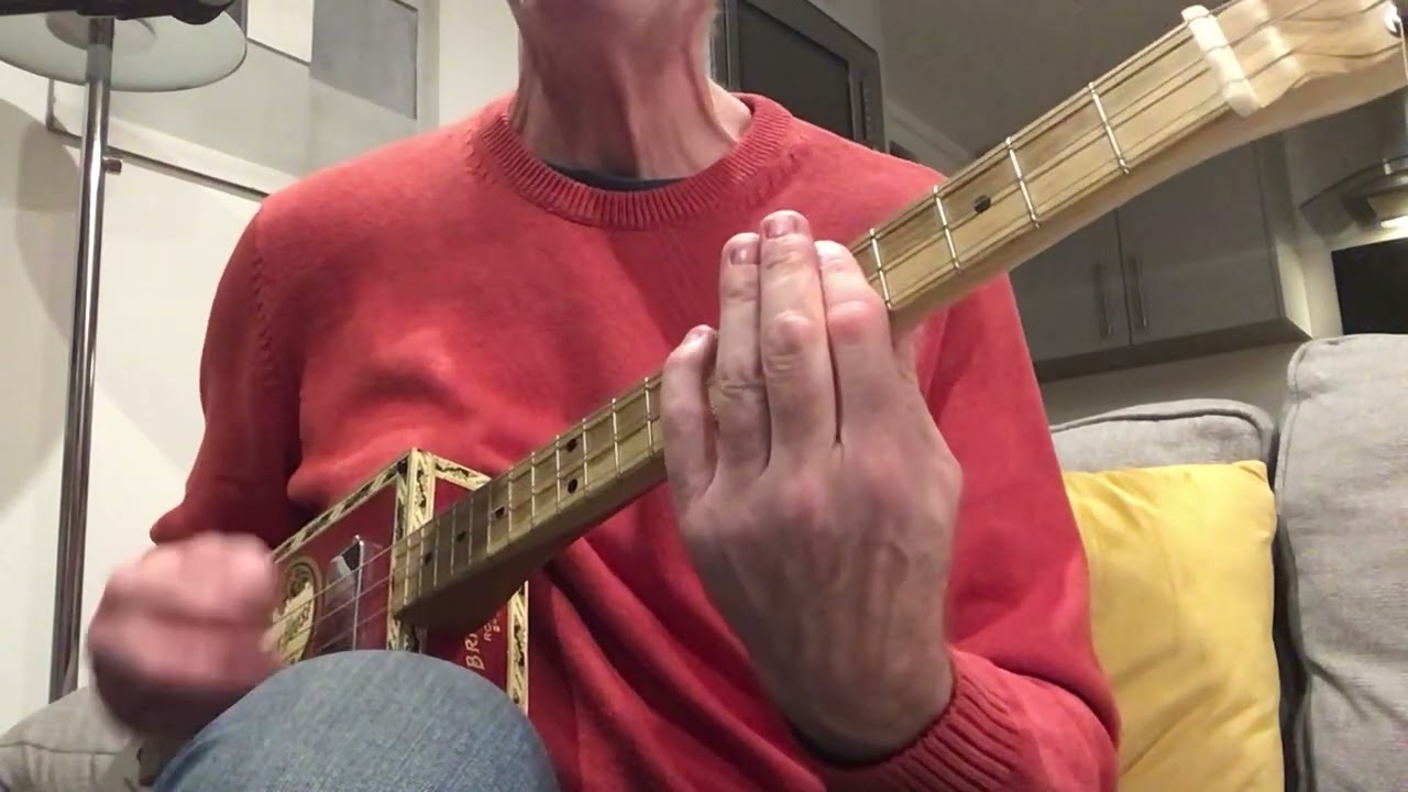 Lesson of T Rex, “Hot Love”  on 3 string cigar box guitar