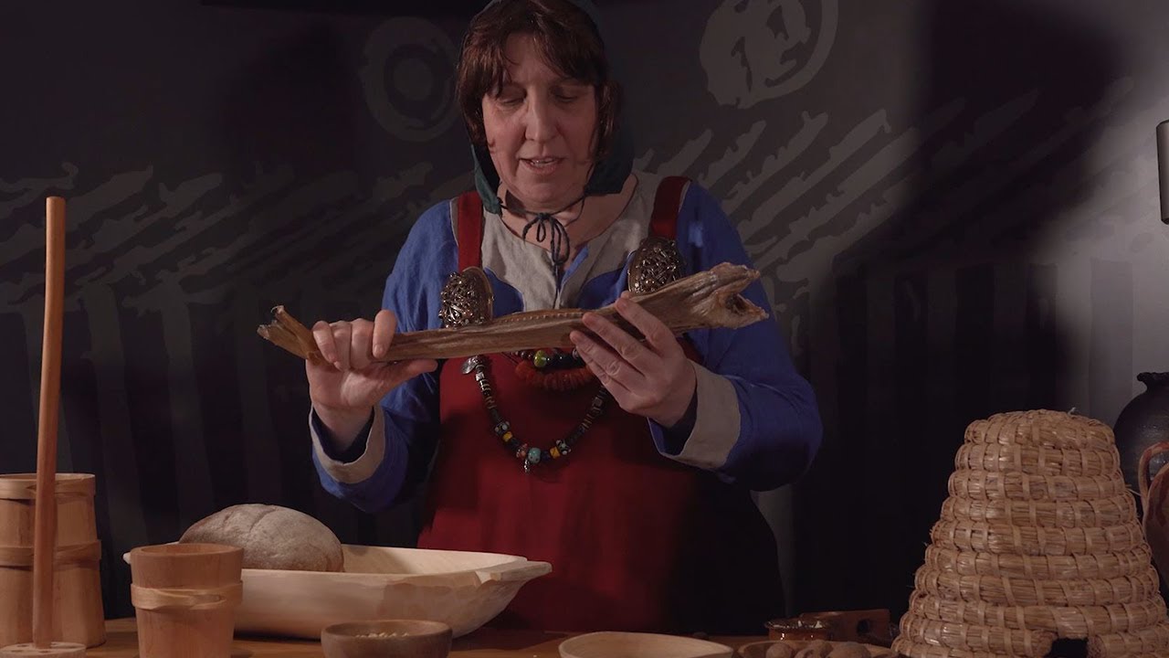 Virtual Vikings: Viking Food and Cooking with Leoba