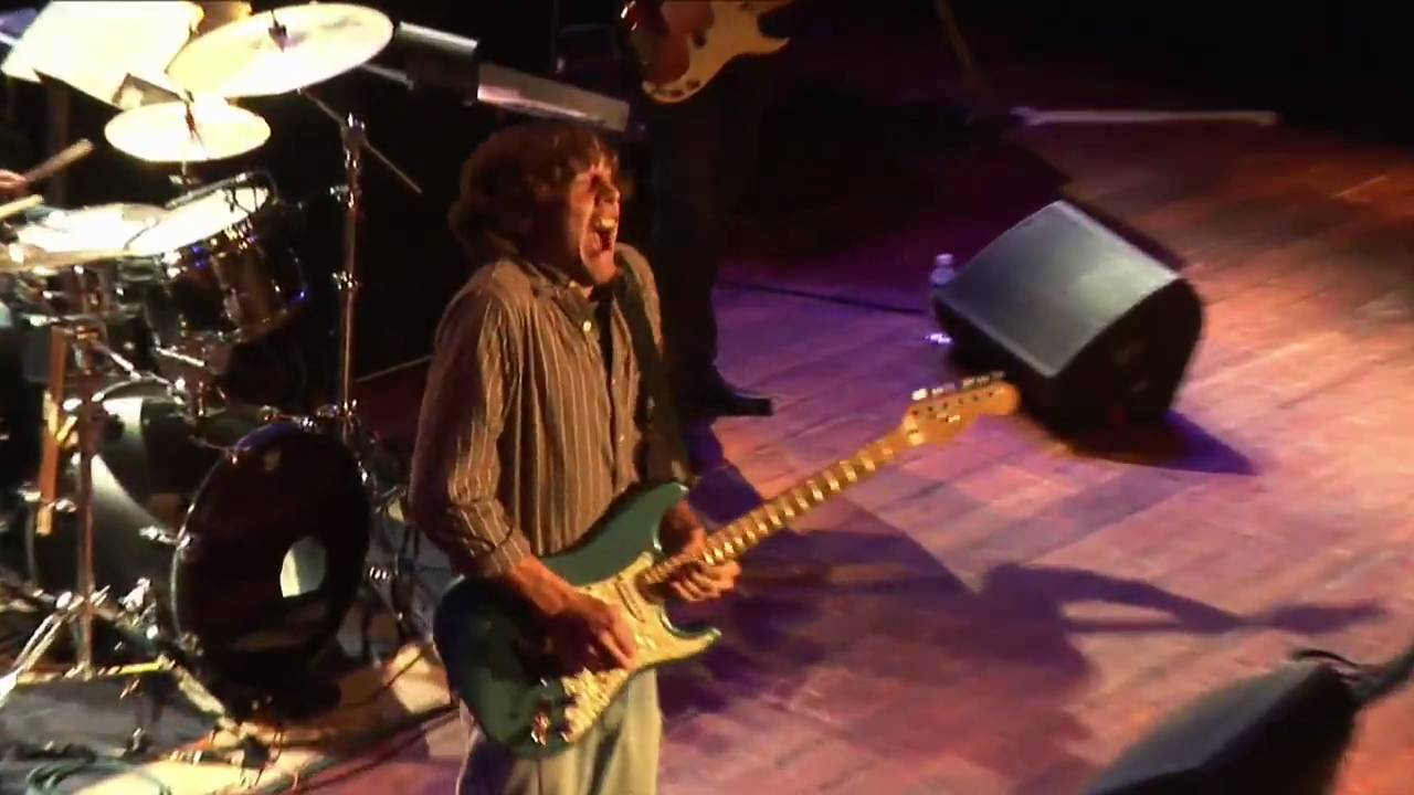Clinton Moon's performance at Guitar Center's King of the Blues 2006