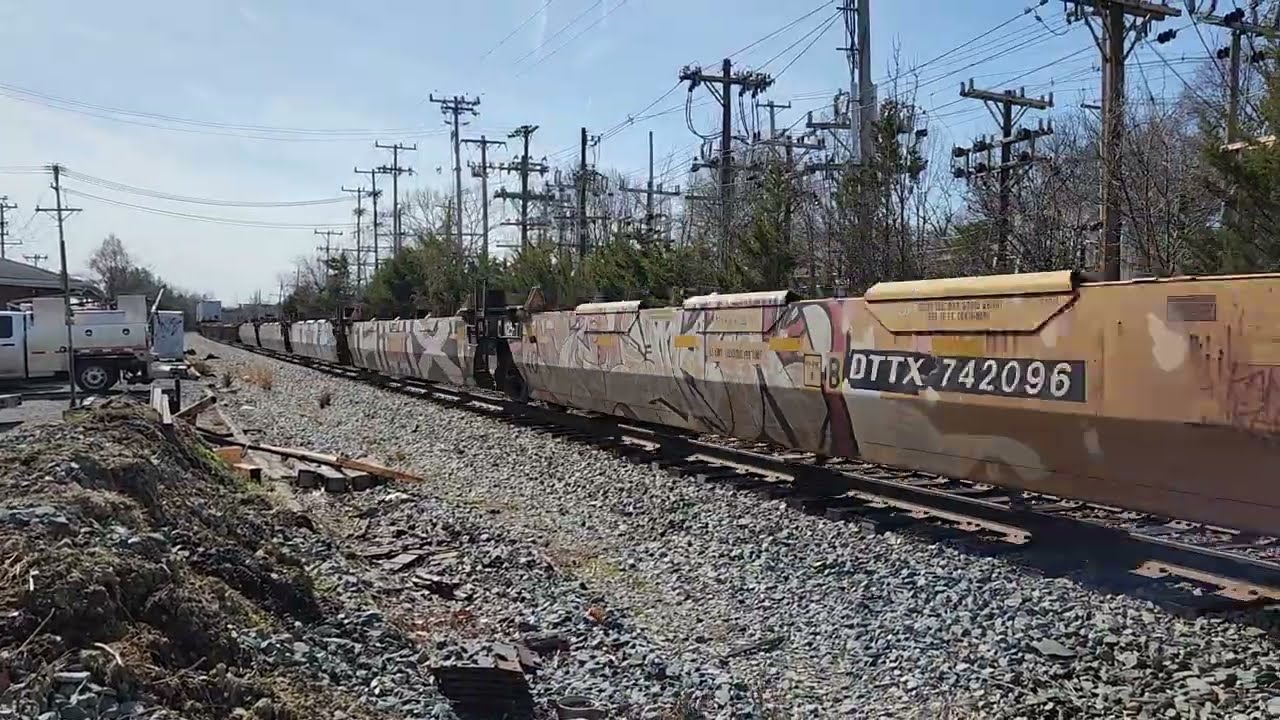 CSX on the old B&O line, Newark, De.