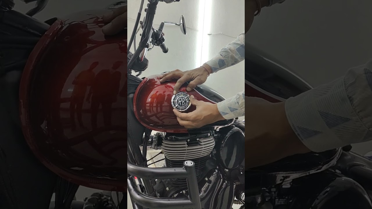 Enfield Goan Classic 350 logo remove (2025+)