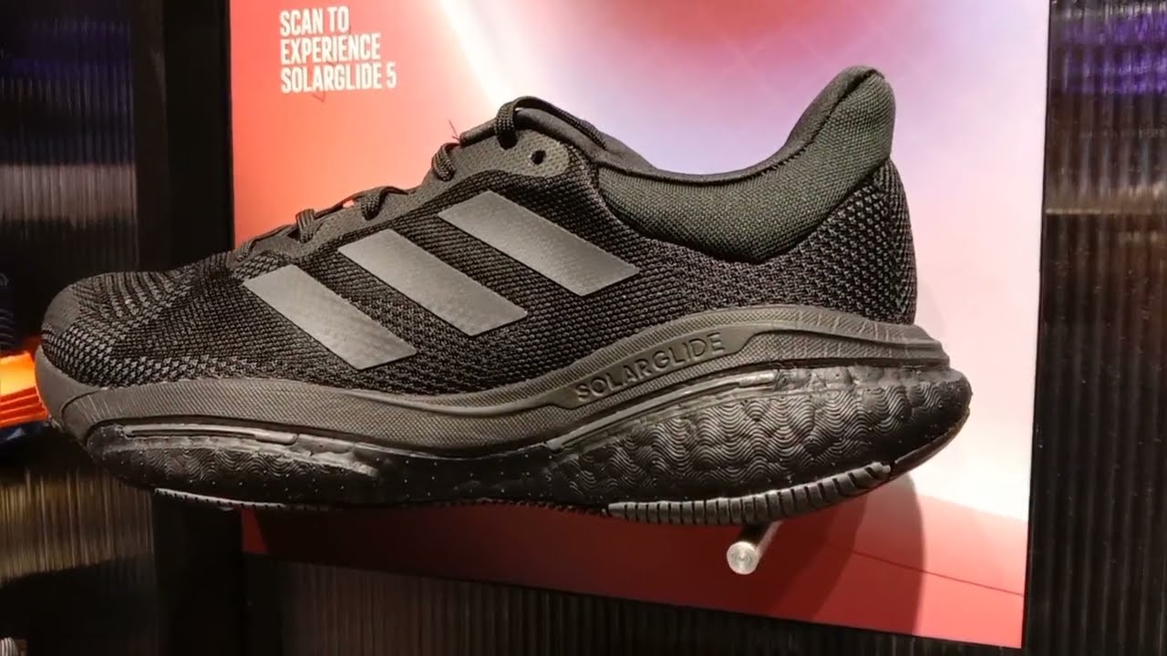 Adidas Guided Energy / Black / Solar Glide 5