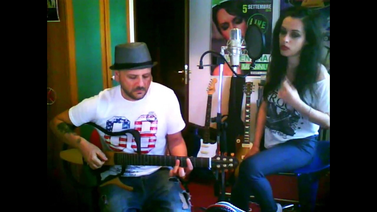 Live to Tell - Madonna | Valentina Musinu & Ezio Citelli ( Acoustic Cover)