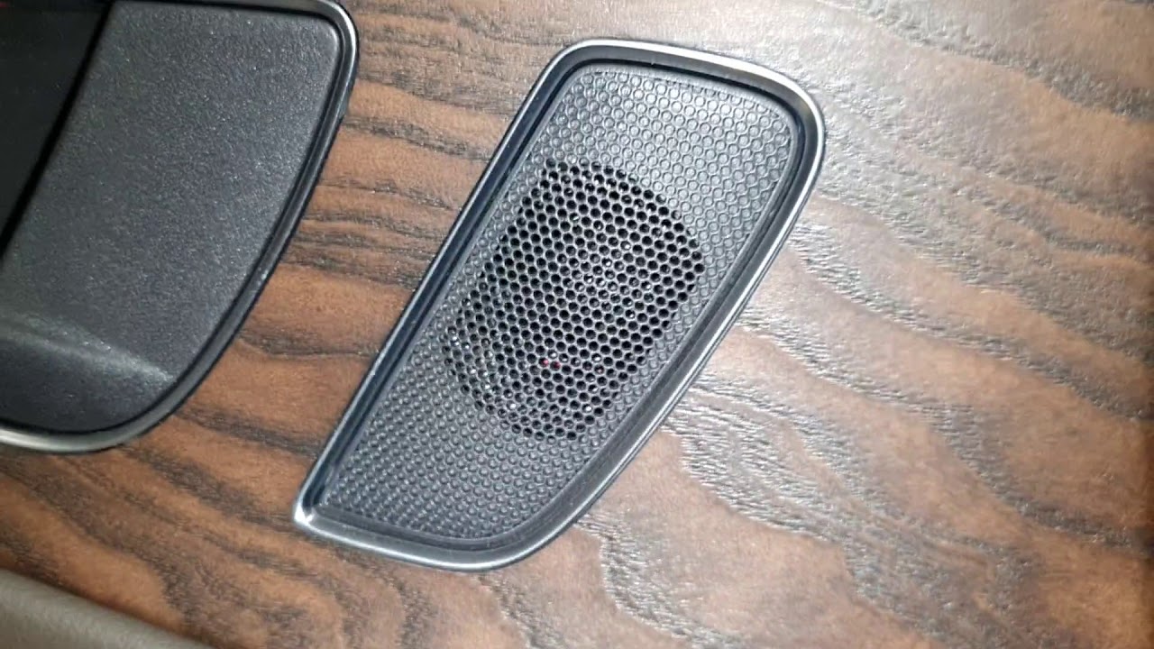 Audi A6 C7 Audio System X200EM Evo i HX165SQ EM Evo2 na tył