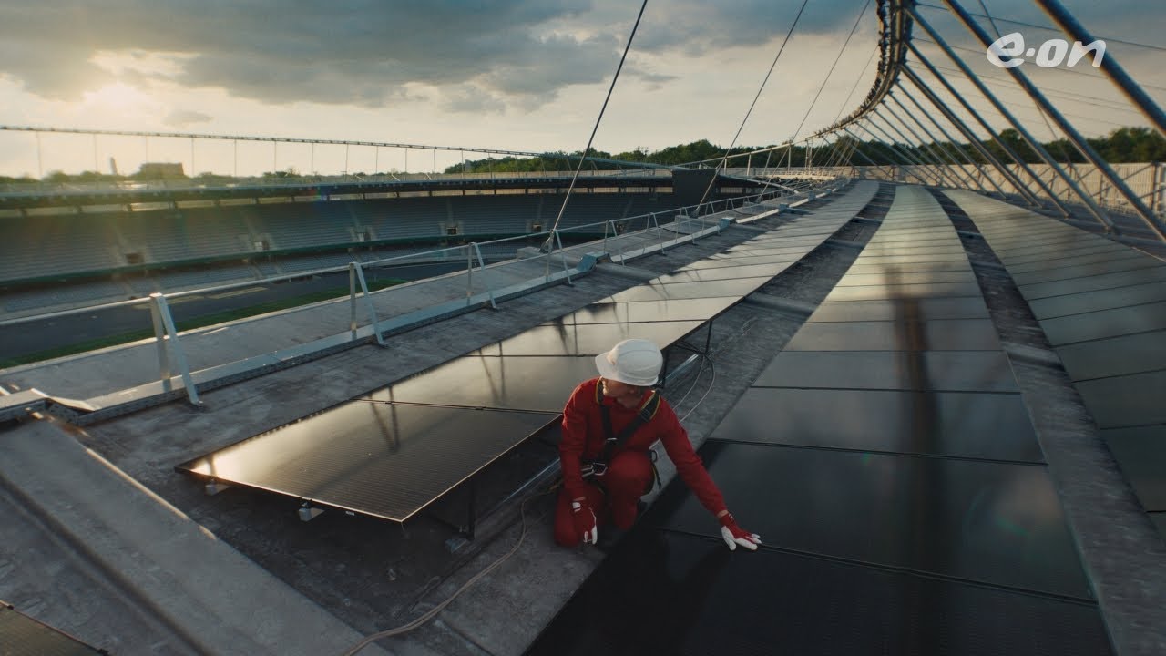 It's on us 2025 - E.ON SE 15" SOLAR