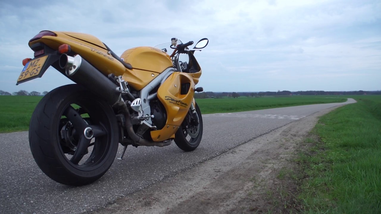 Triumph Daytona 595 sound