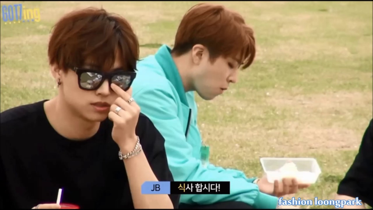Falling in love JB GOT7 แหวกว่ายอยู่ในบ่อปลาอิมแจบอม