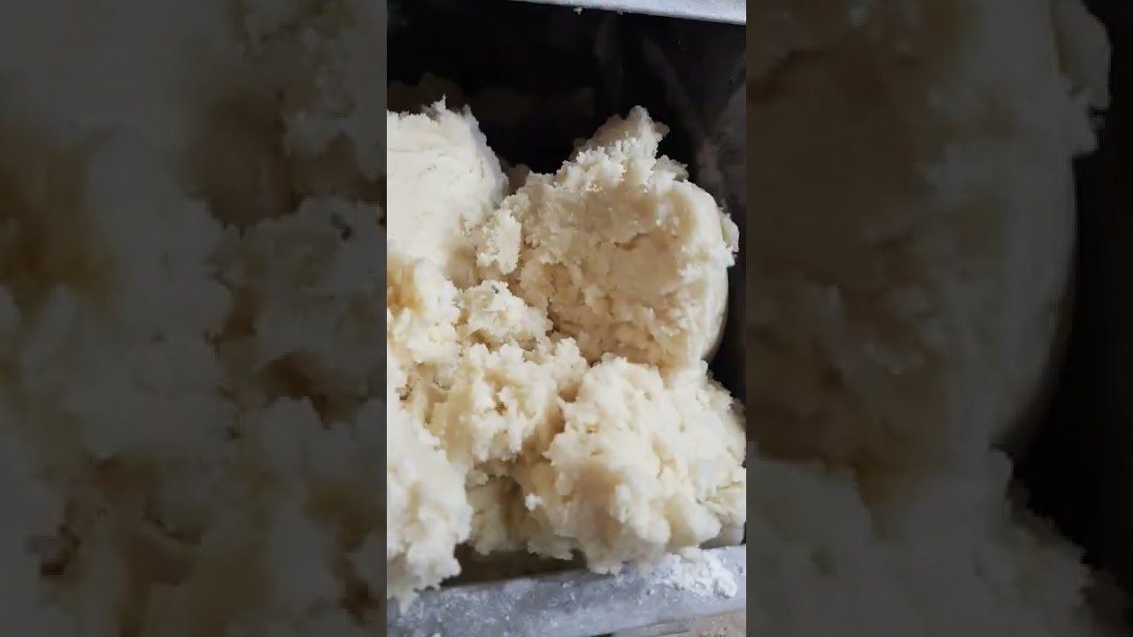 И снова про канди на китайском тестомесе.