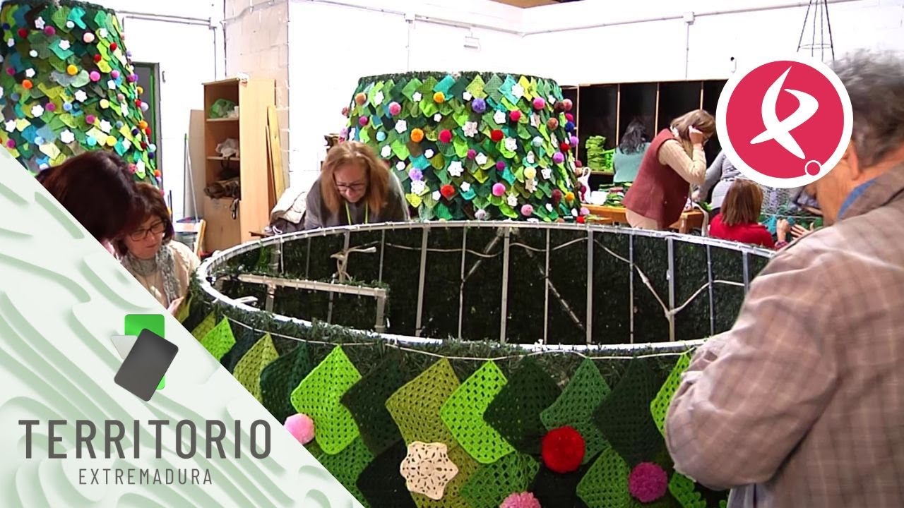 2000 piezas de ganchillo decorarán Monesterio en Navidad | Territorio Extremadura