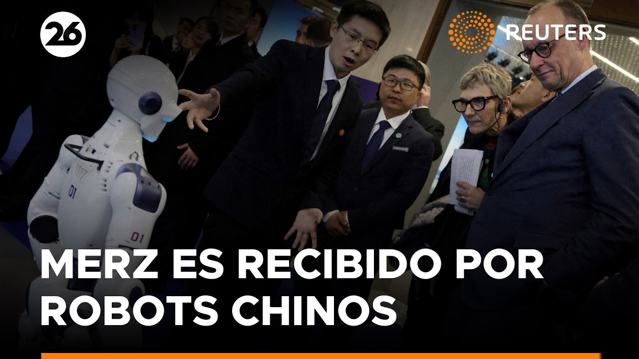 Robots reciben al canciller alemán en su segundo día de visita a China | #Reuters