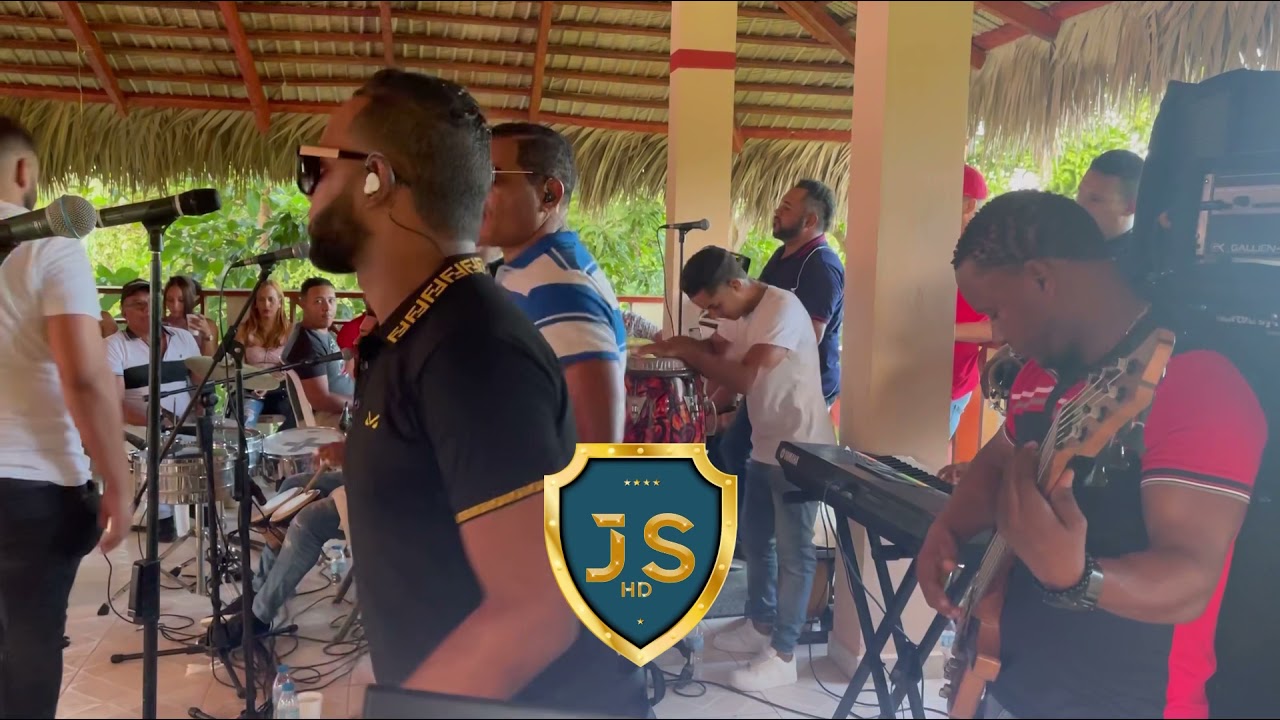 The New Mambo los dueños de la linia mix de bachata, Audio en vivo mezclado por Javier sound el HD
