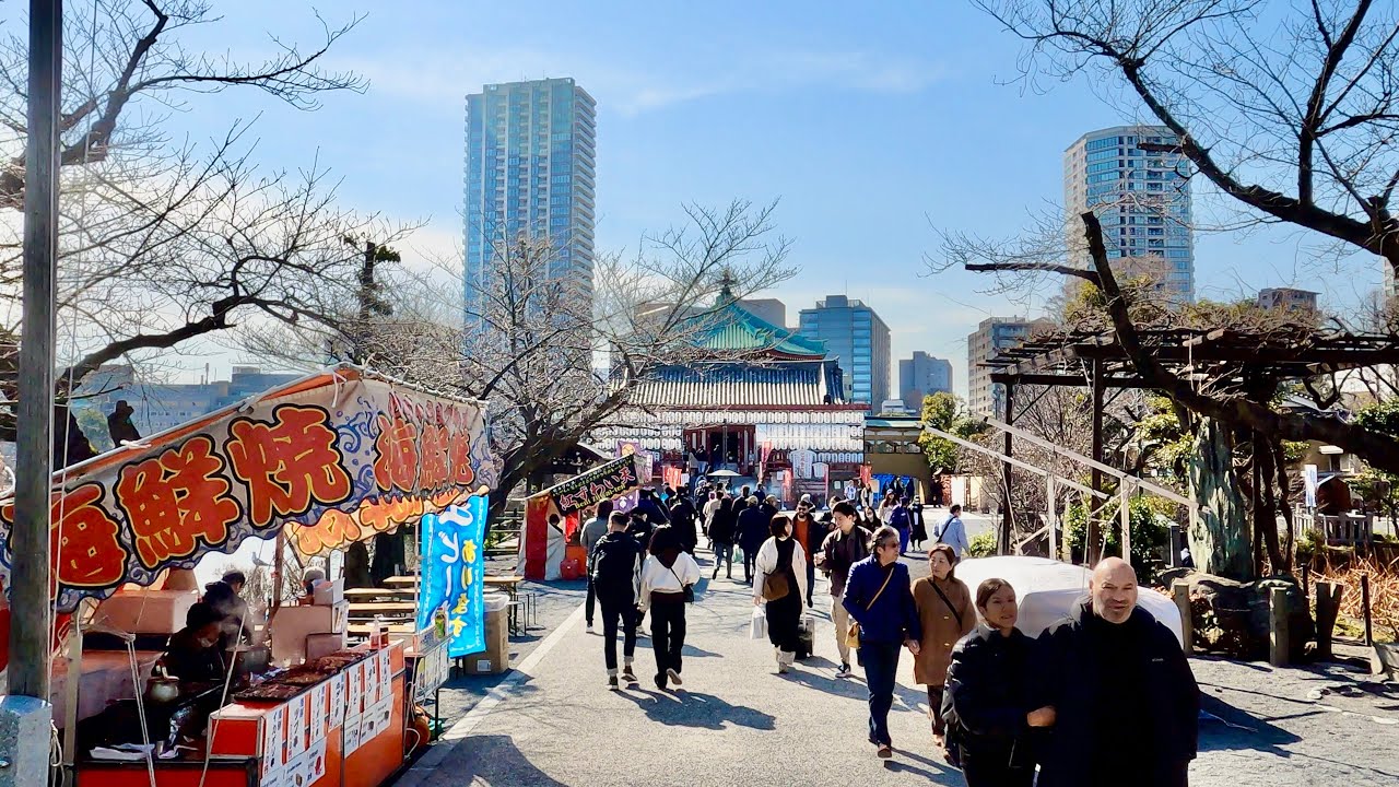 Tokyo mid-March in Ueno park | Japan Walk