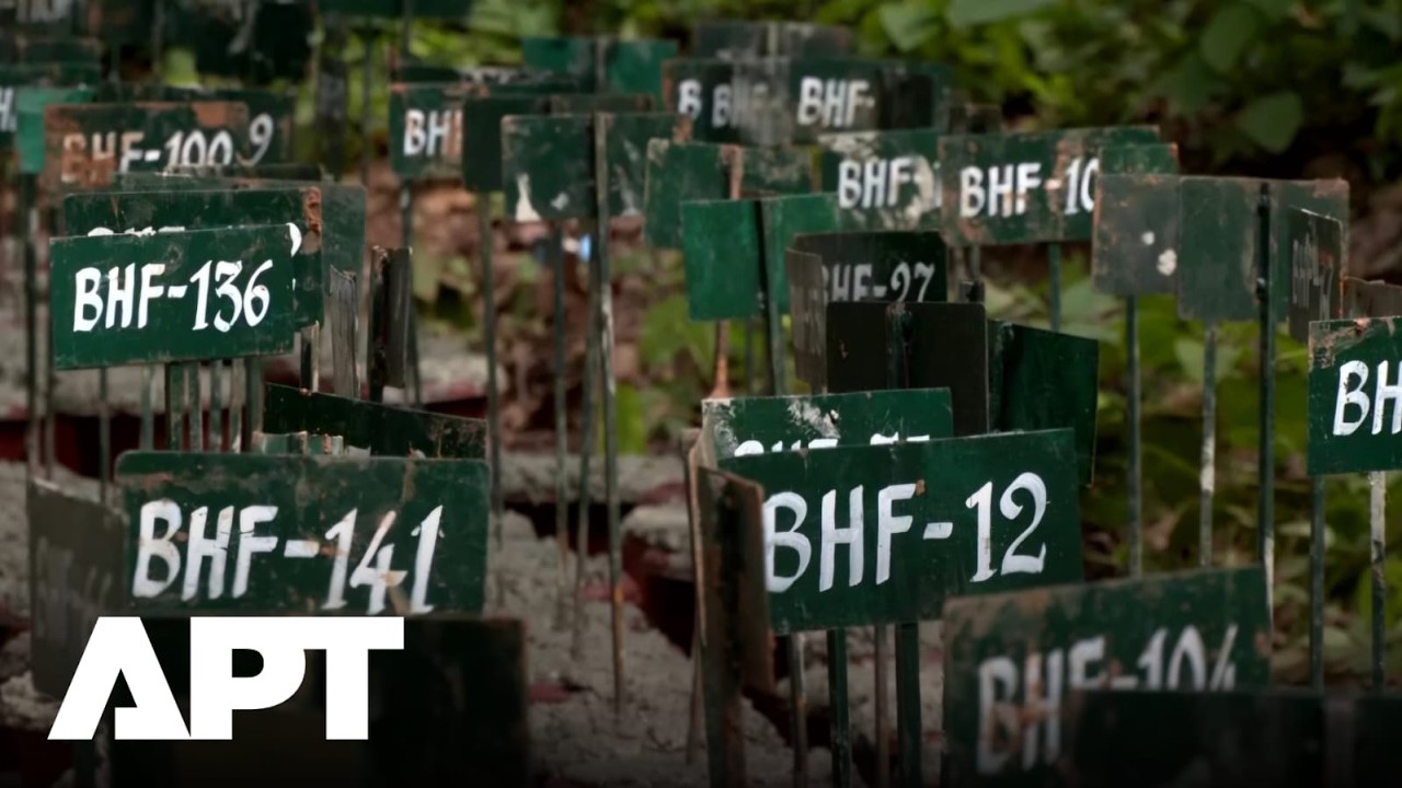 Наводнение в Непале: число погибших достигло 788, начались массовые захоронения неопознанных жерт...