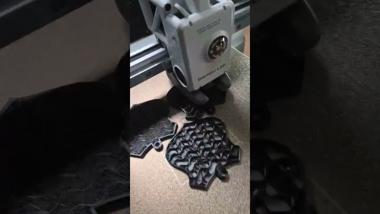 impressora 3d bambu lab A1 teste...chaveiro do santos #bambulaba1 #chaveirosantos