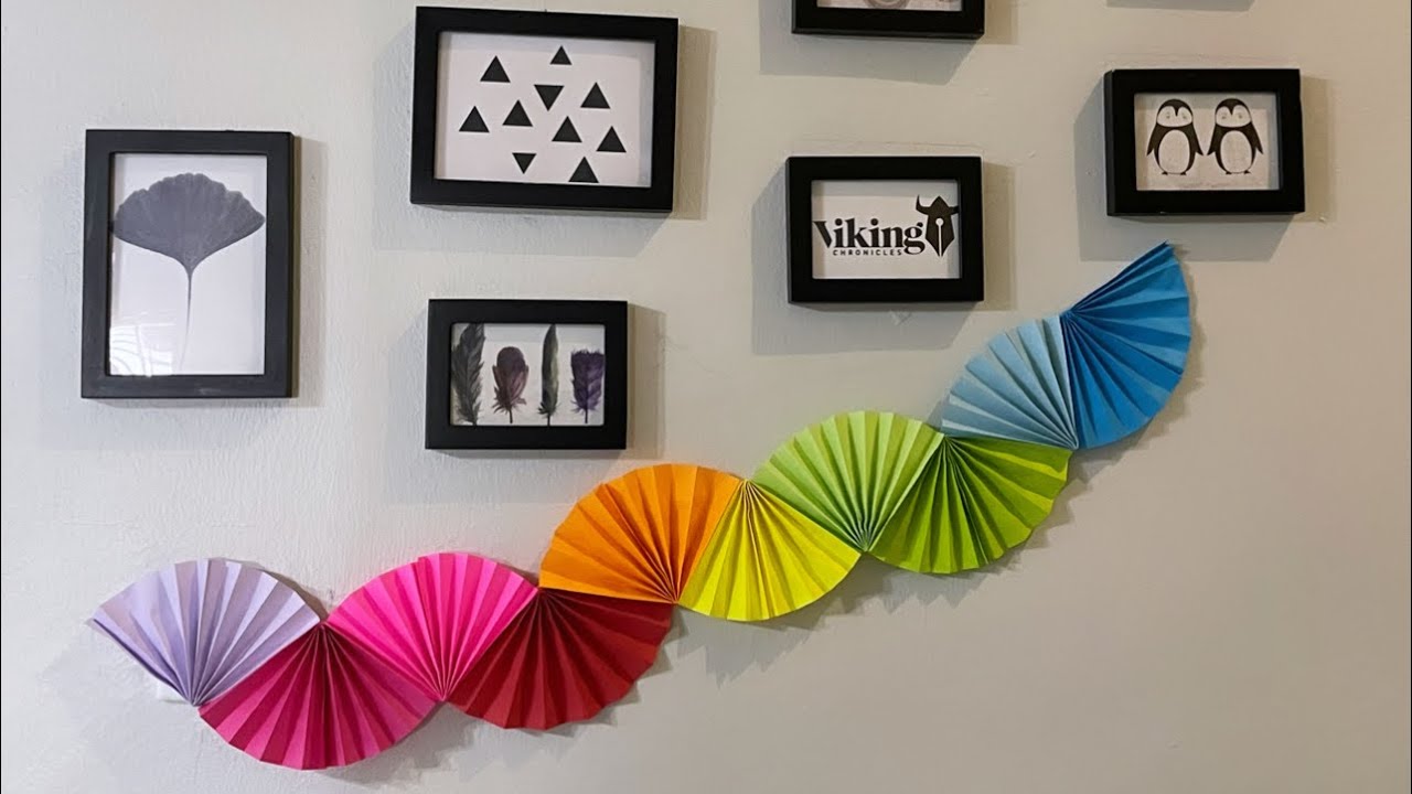 How to make paper fan garland