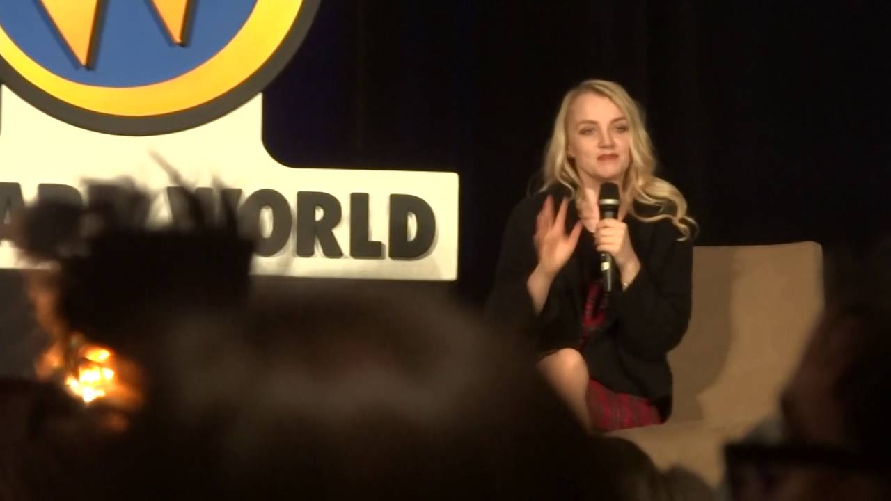 102216 Wizard World Comic Con Tulsa - Q&A with Evanna Lynch (Luna Lovegood of Harry Potter)