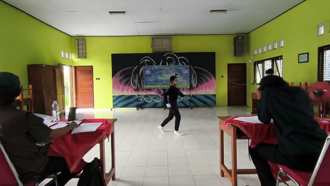 JUARA 1 Pantomim Tingkat Kecamatan Tema Berderma