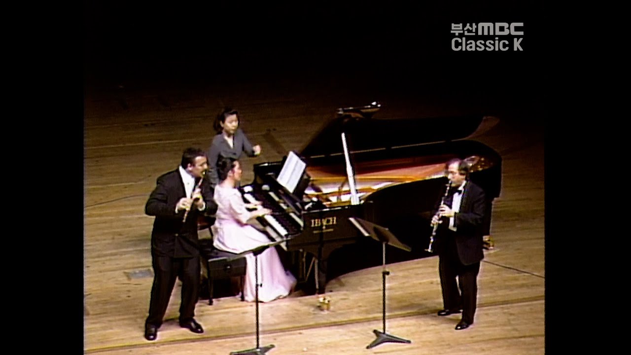 Shostakovich : Four Waltzes for flute, clarinet and piano  / Charles Neidich , Marc Grauwels  & 이경숙