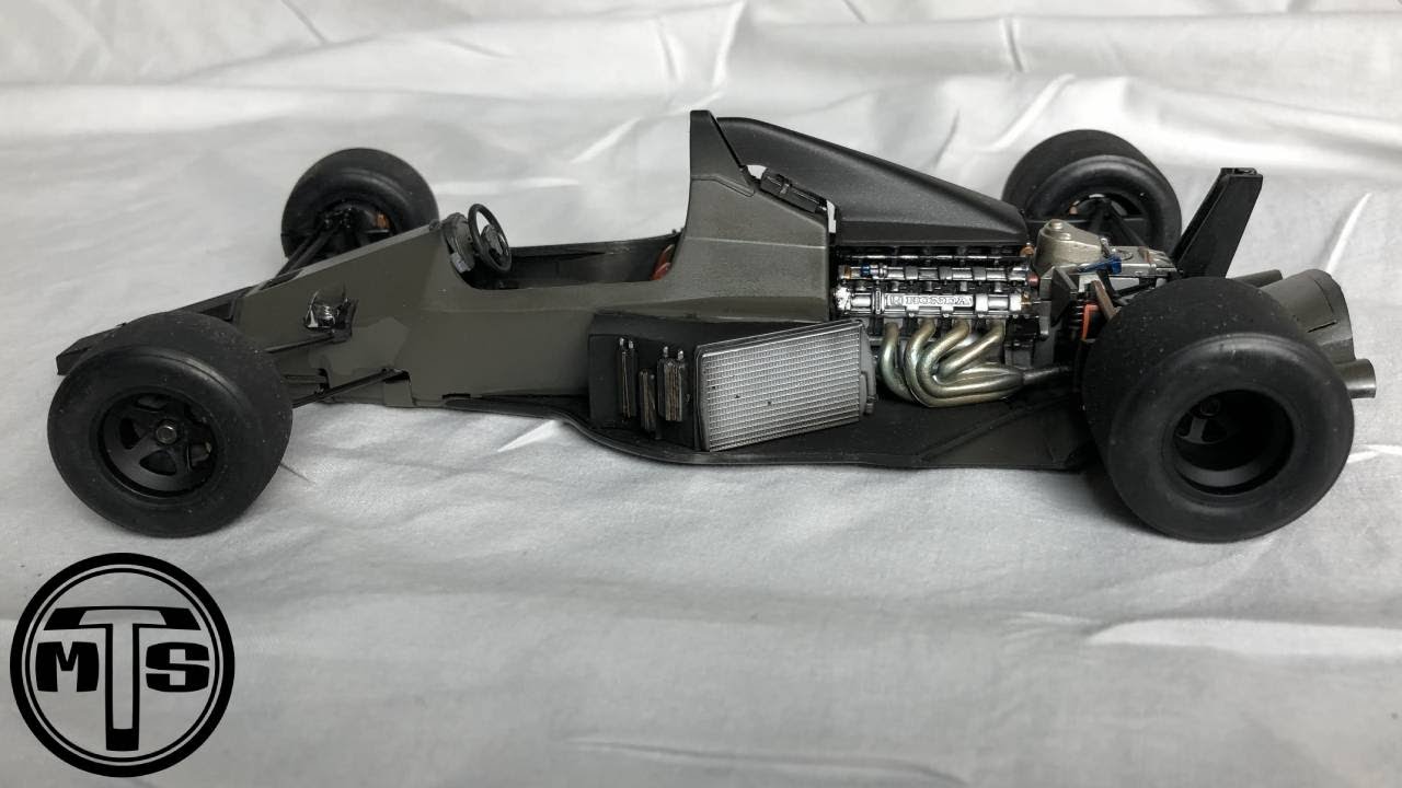 TAMIYA 1/20 Honda McLaren Mp4/5B: Part I