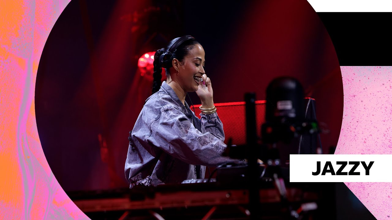 Jazzy - No Bad Vibes (Radio 1's Big Weekend 2025) 