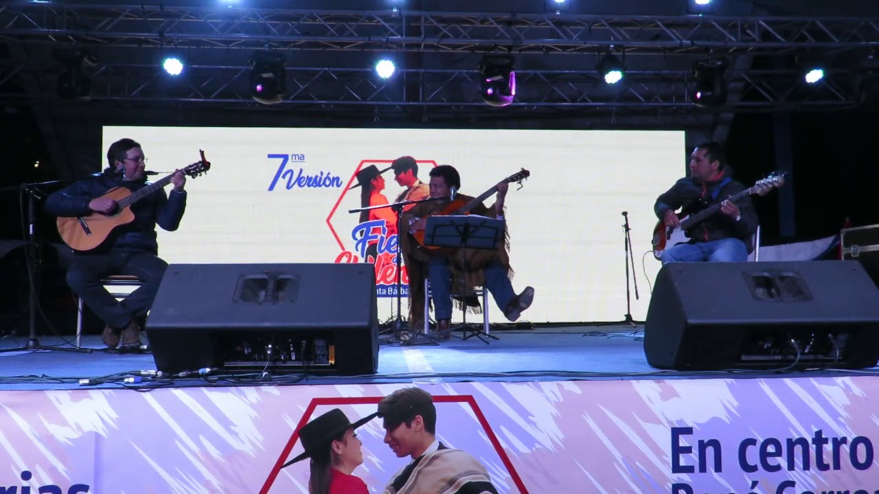 ARMANDO QUEUPIL EN VIVO - Fiestas patrias en Santa Barbara 2019.